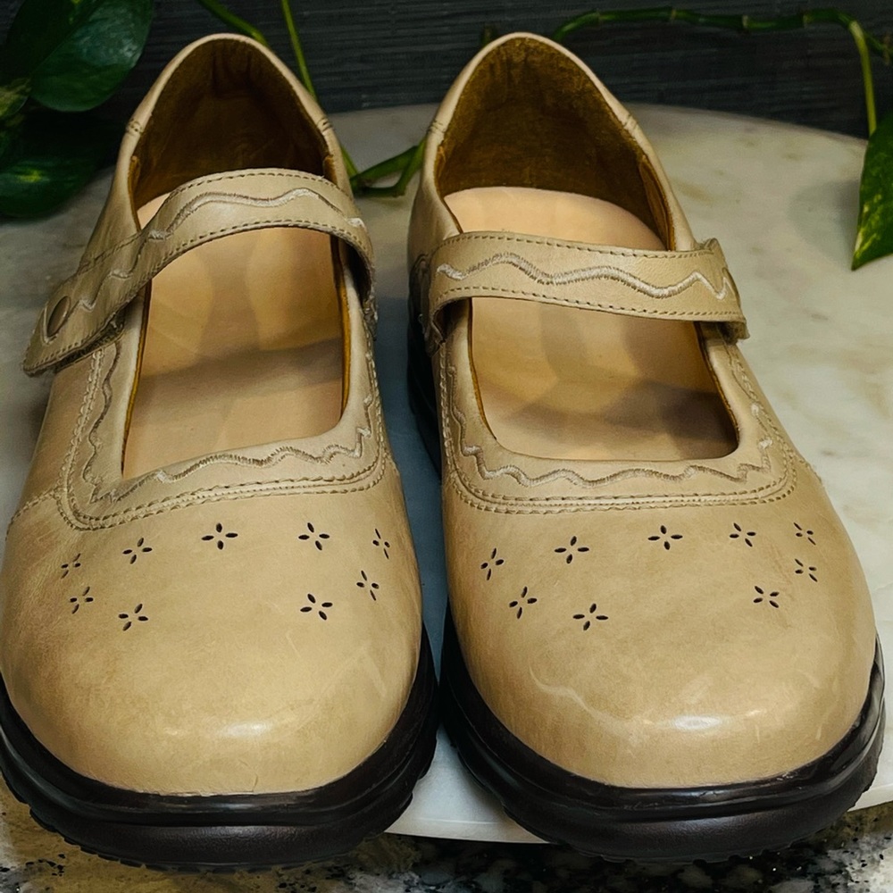 DR.COMFORT Sunshine Dress Shoes 11 Wide Diabetes